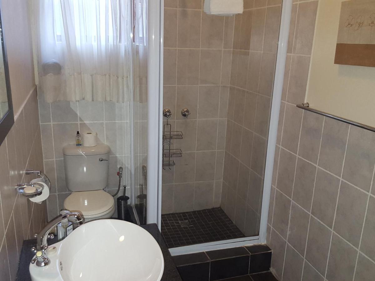 לינה וארוחת בוקר Grace Place Bnb פרטוריה מראה חיצוני תמונה