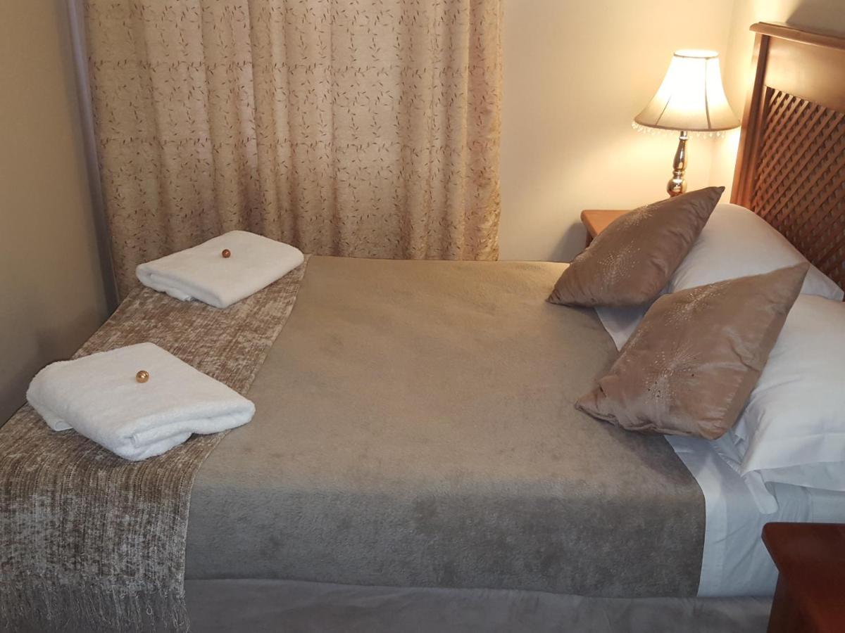 לינה וארוחת בוקר Grace Place Bnb פרטוריה מראה חיצוני תמונה